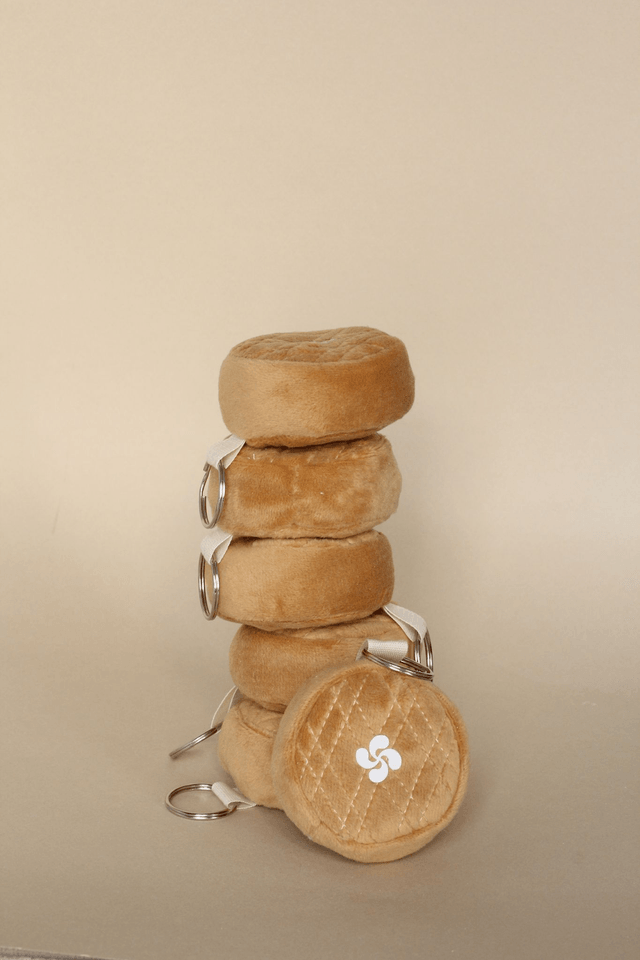 Porte clés gâteau basque 